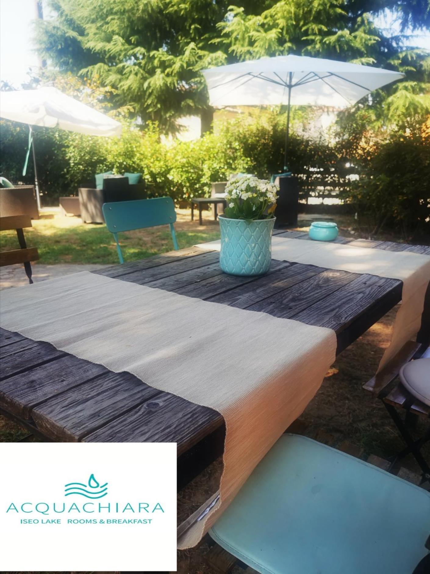 Acquachiara Iseo Deluxe Bed & Breakfast Iseo Center With Garden And Parking Inside Foresteria Екстериор снимка