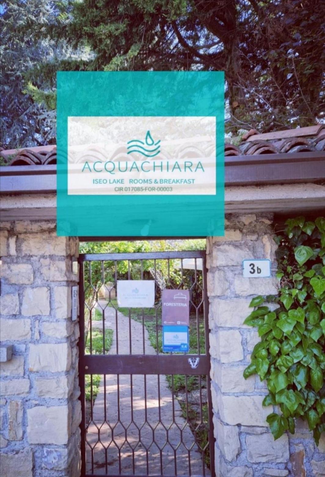 Acquachiara Iseo Deluxe Bed & Breakfast Iseo Center With Garden And Parking Inside Foresteria Екстериор снимка